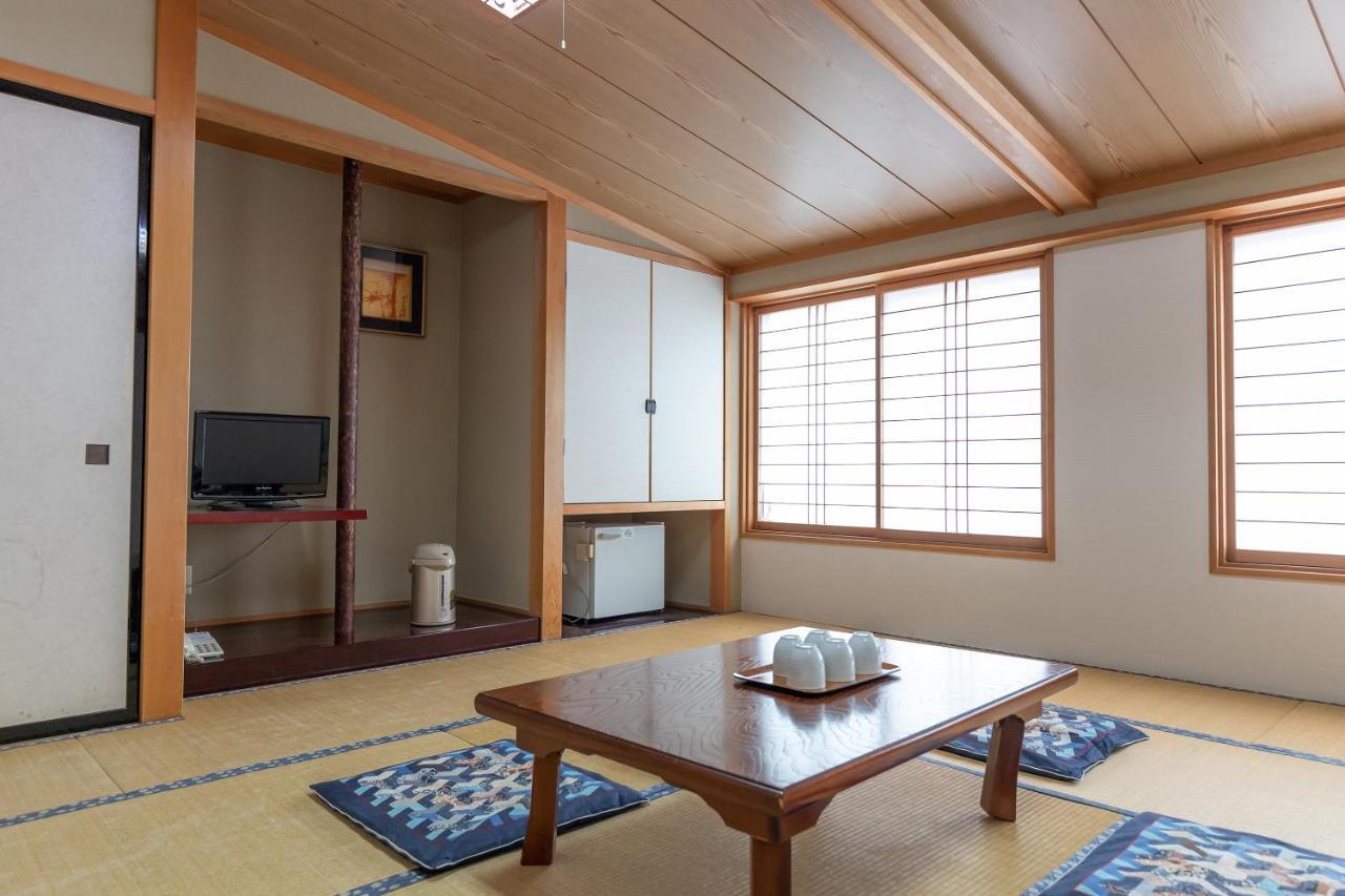 Tabist Kanko Business Hotel Matsuyama Hida Takayama Takayama  Dış mekan fotoğraf